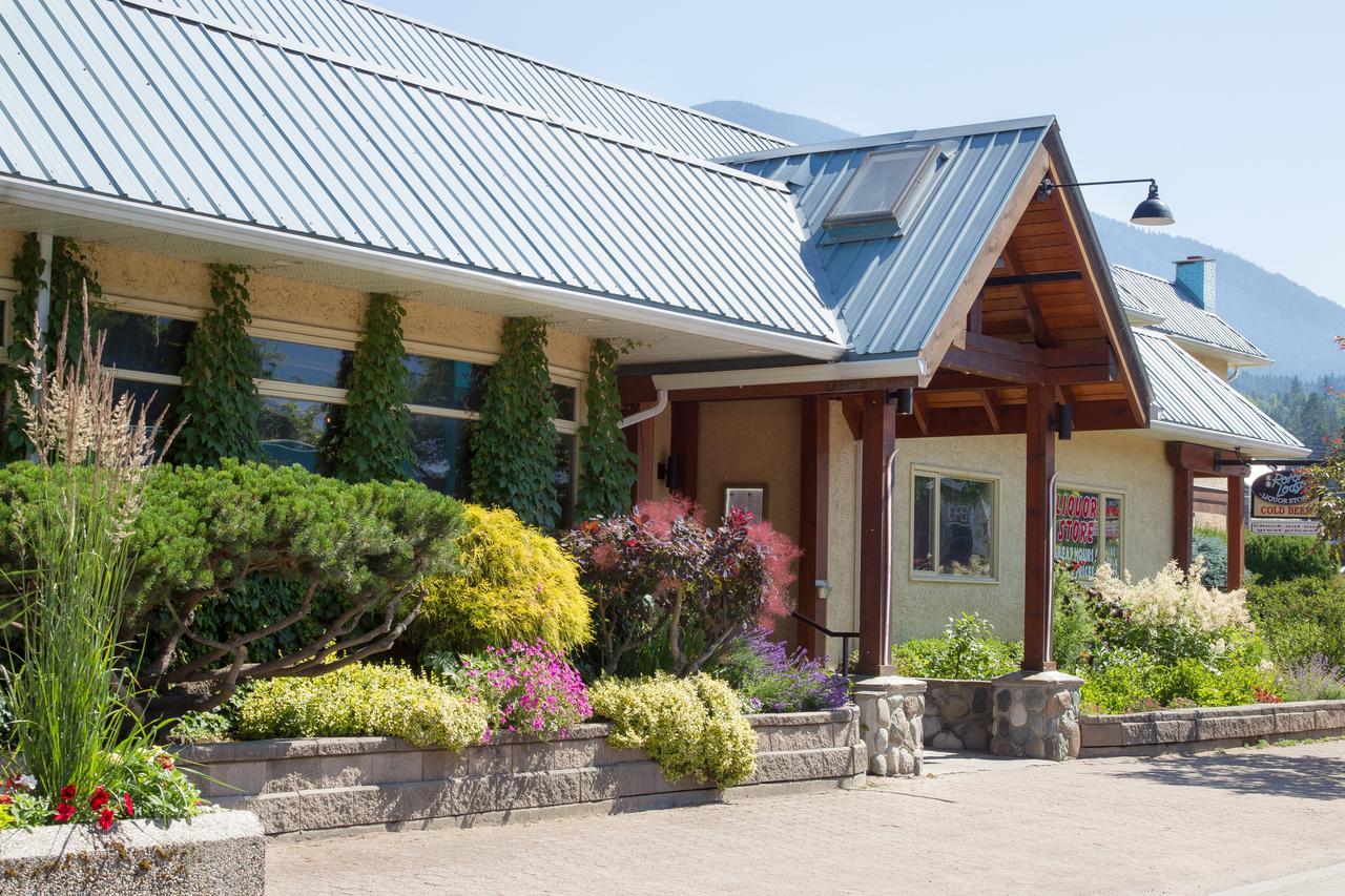 The Lodge At Arrow Lakes Nakusp Exterior foto